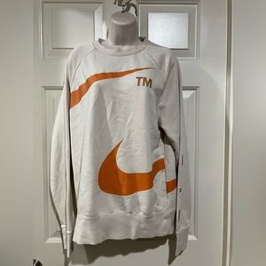 Nike adult size small pullover Sweat shirt